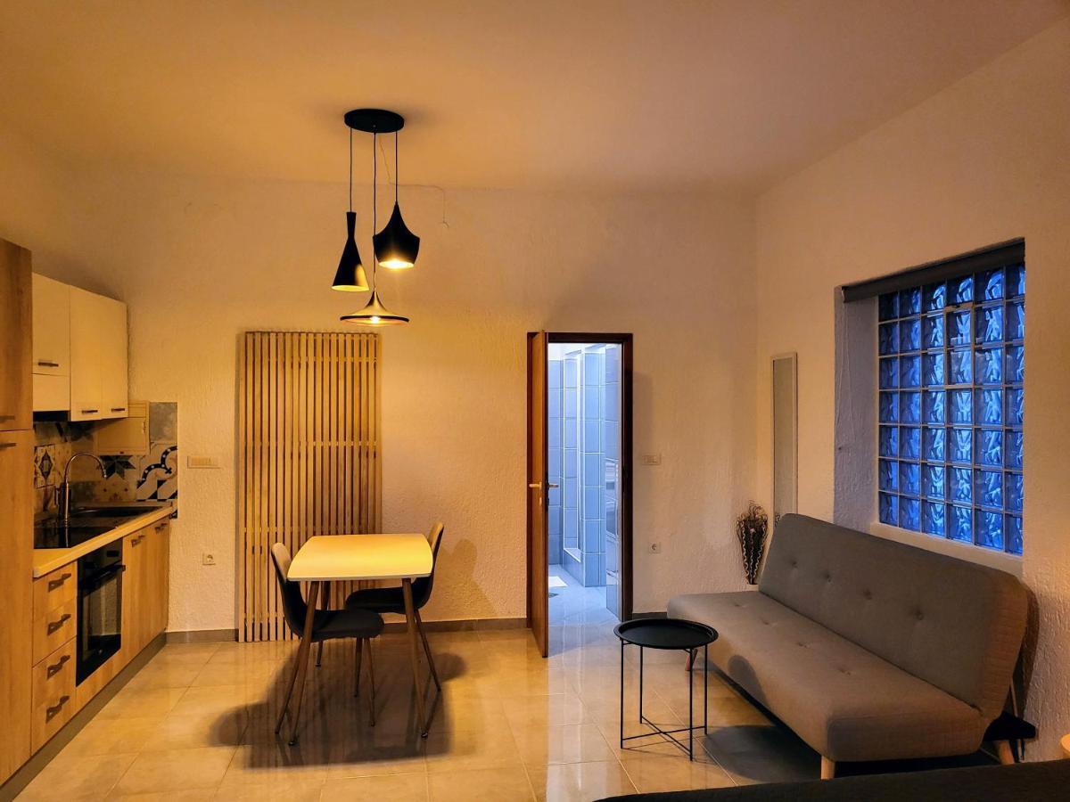 شقة Studio Square فونتانا المظهر الخارجي الصورة